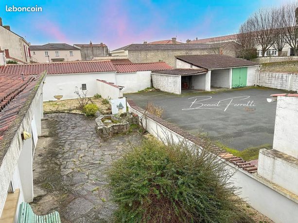Propriété 7 pièces 150 m²