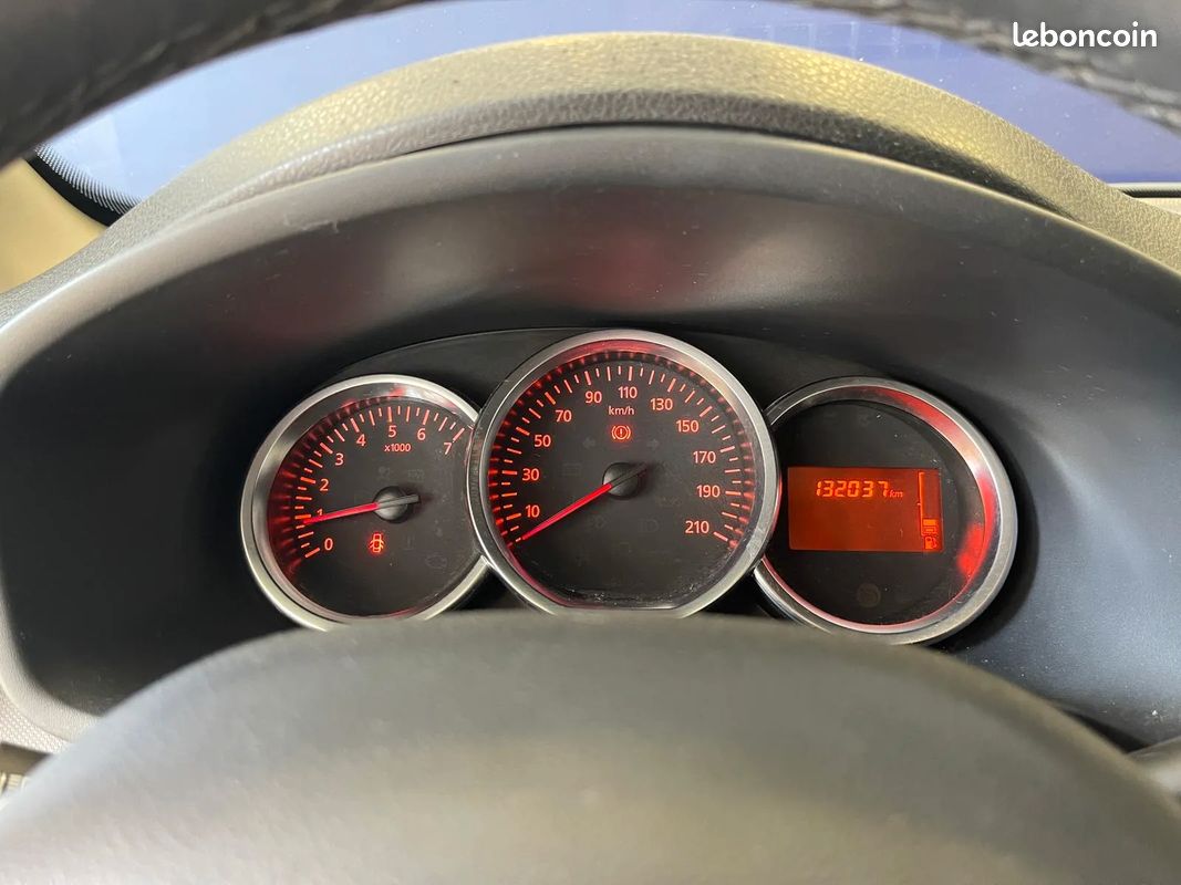 DACIA Sandero 1.5 D 95ch Stepway - 2019 - Caméra de recul - Phares LED - Navigation - Distribution OK (image 11)