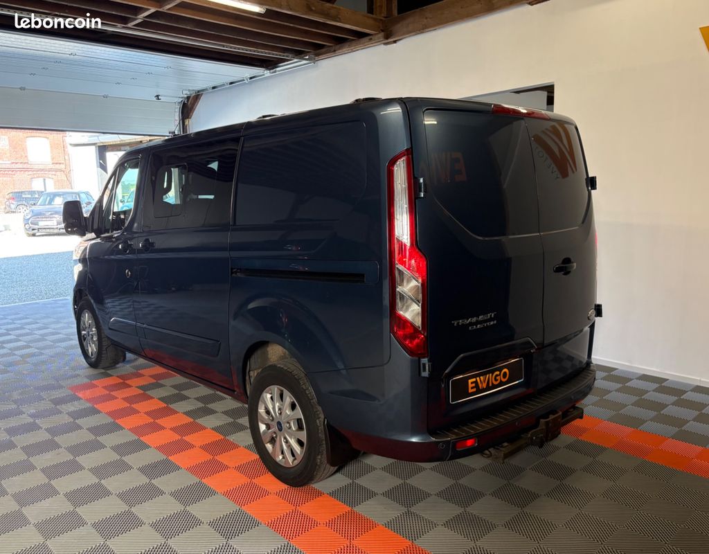 FORD TRANSIT CUSTOM FOURGON 300 2.0 TDCI 170ch L1H1 COURT 6 PL LIMITED BVA S&S / ATTELAGE - PORTES LATÉRALES - CARPLAY (image 10)