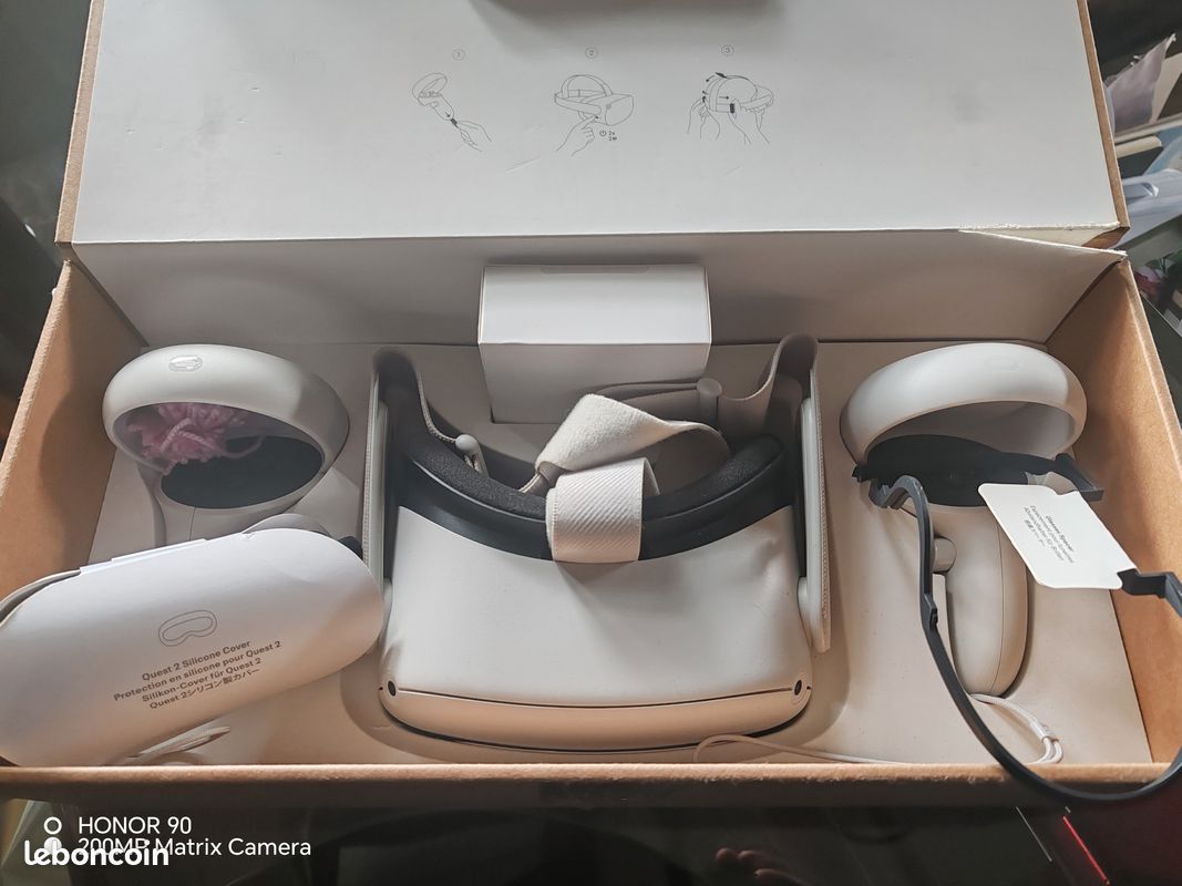 Oculus Quest 2 – 256 Go – Excellent état + accessoires (image 2)