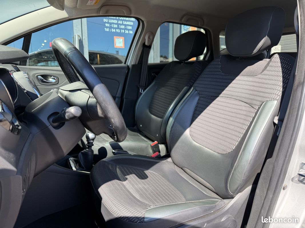 RENAULT CAPTUR 1.5 DCI 110CH INTENS ENTRETIEN À JOUr (image 5)