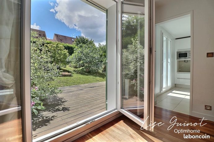 Pavillon 6 pièces 107 m²