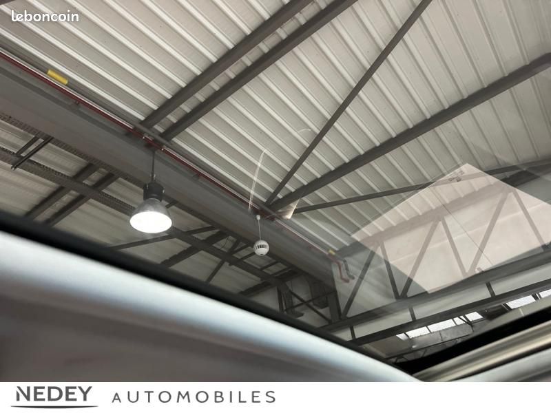 Peugeot 2008 1.2 PureTech 110ch E6.c Allure S&S 5cv (image 18)