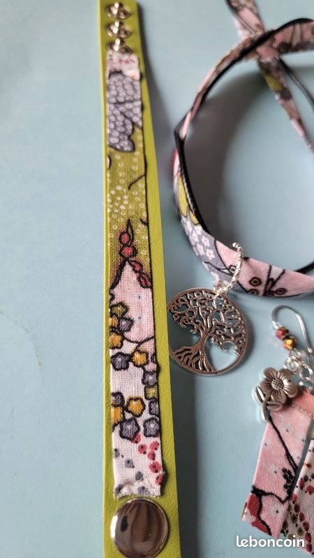 Parure Bijoux ISAKY - Collier, Bracelet & Boucles D'Oreilles - Style Japonisant - État Excellent