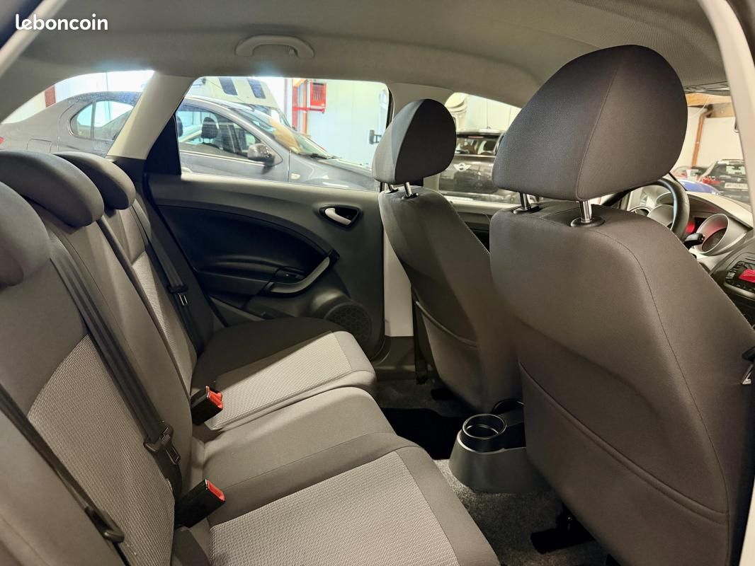 Seat Ibiza St 1.6tdi 105ch 1ere Main (image 7)