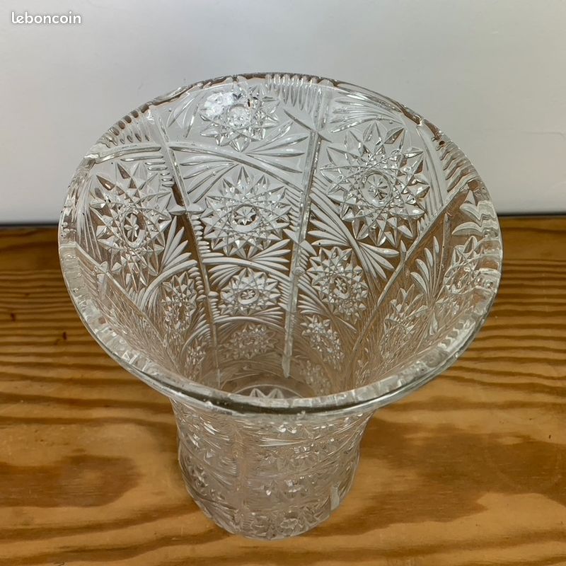 Vase (image 4)