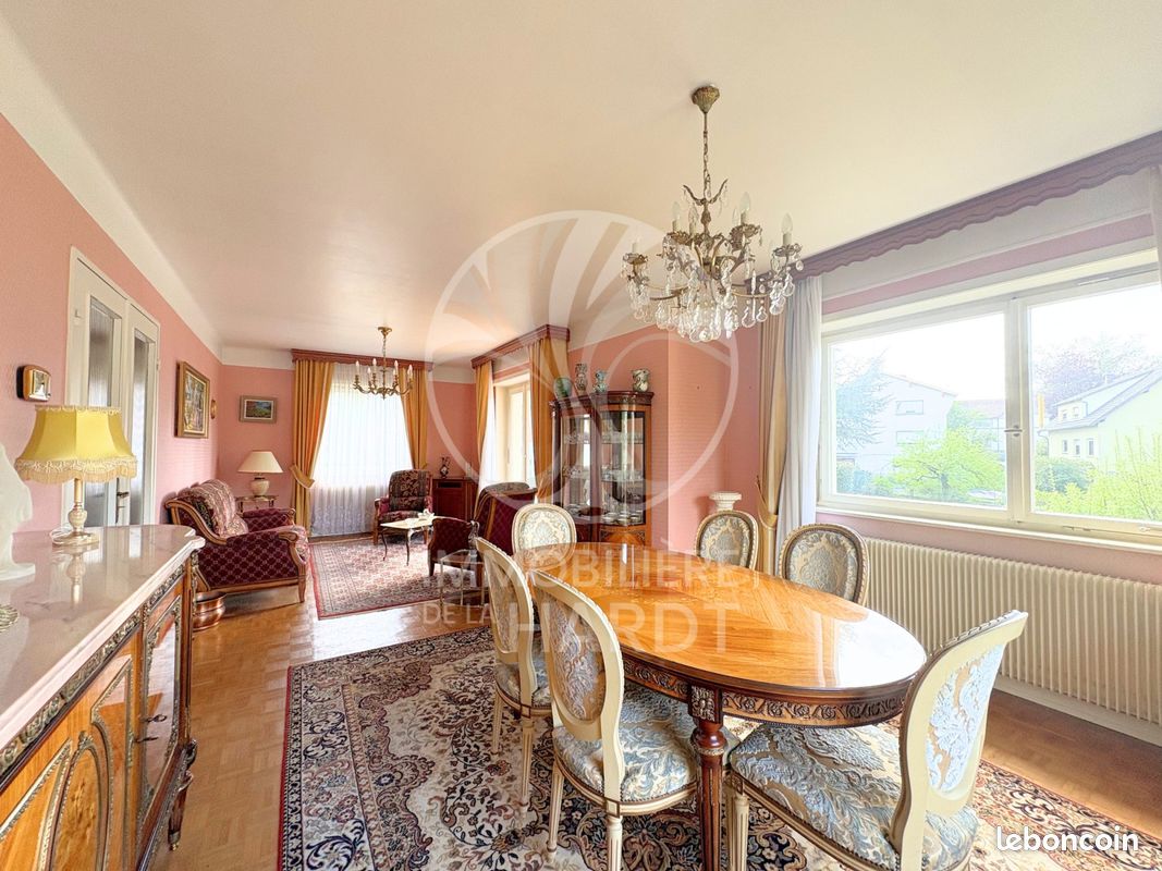Maison 6 pièces 117 m² · à Riedisheim · 117 m² · 364 000 €
