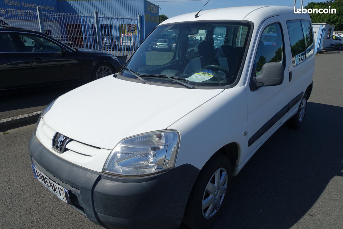 Peugeot partner break confort 1.6 hdi 75ch 5 places - 103604 km (image 1)