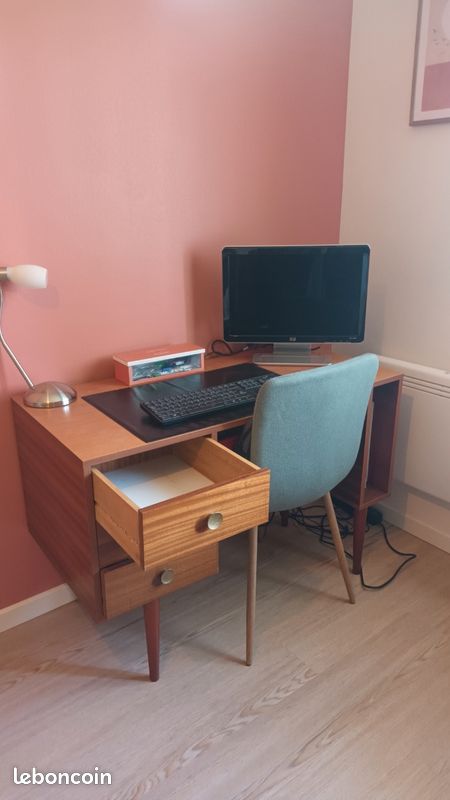 Bureau (image 7)