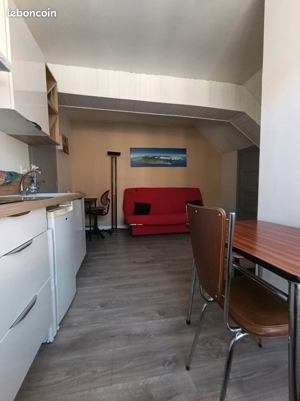 Appartement 1 pièce 25 m² · à La Ferté-Bernard · 25 m² · 400 €/mois