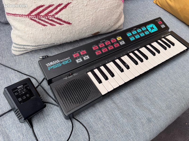 Yamaha PortaSound Pss-80 (image 2)