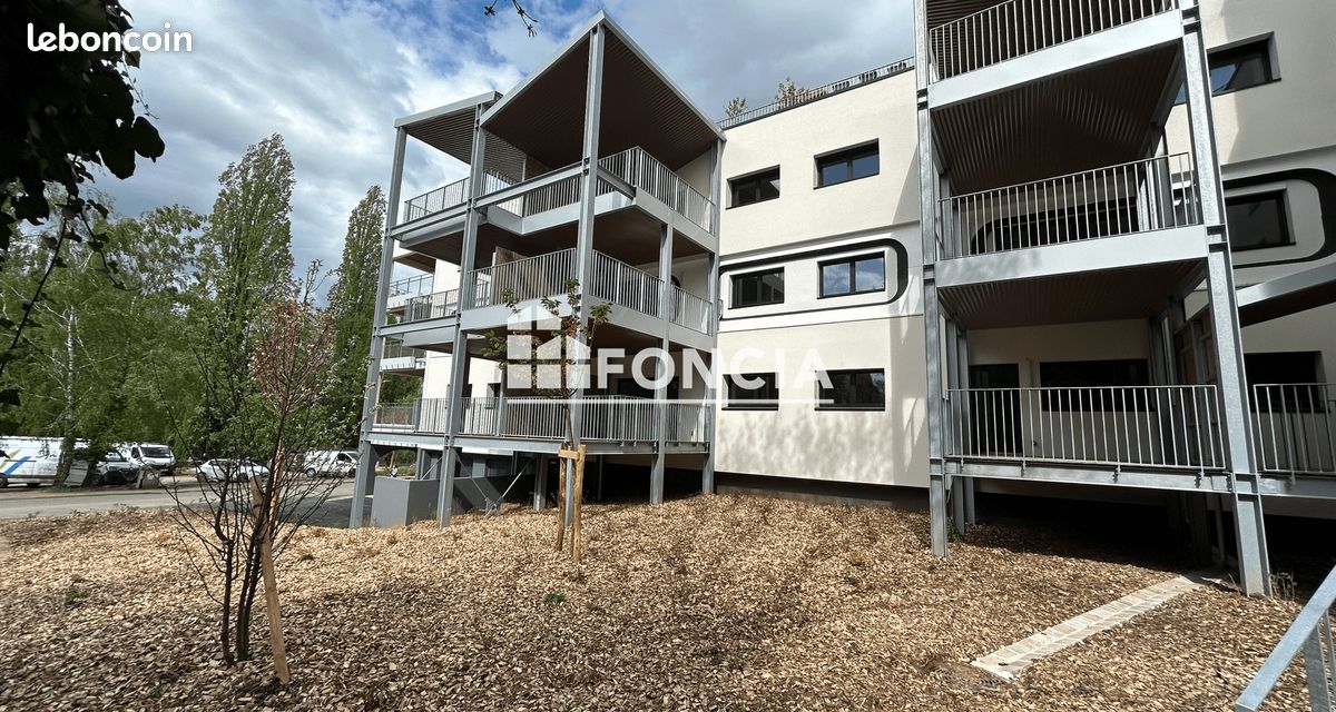 Appartement 3 pièces 65 m² · à Poitiers · 65 m² · 880 €/mois