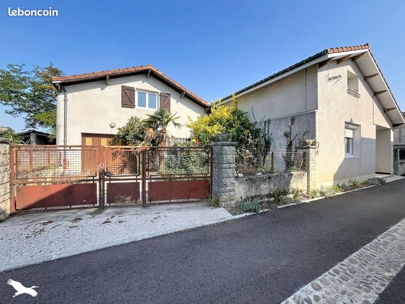 Maison 6 pièces 158 m² · à Hagetmau · 158 m² · 148 851 €