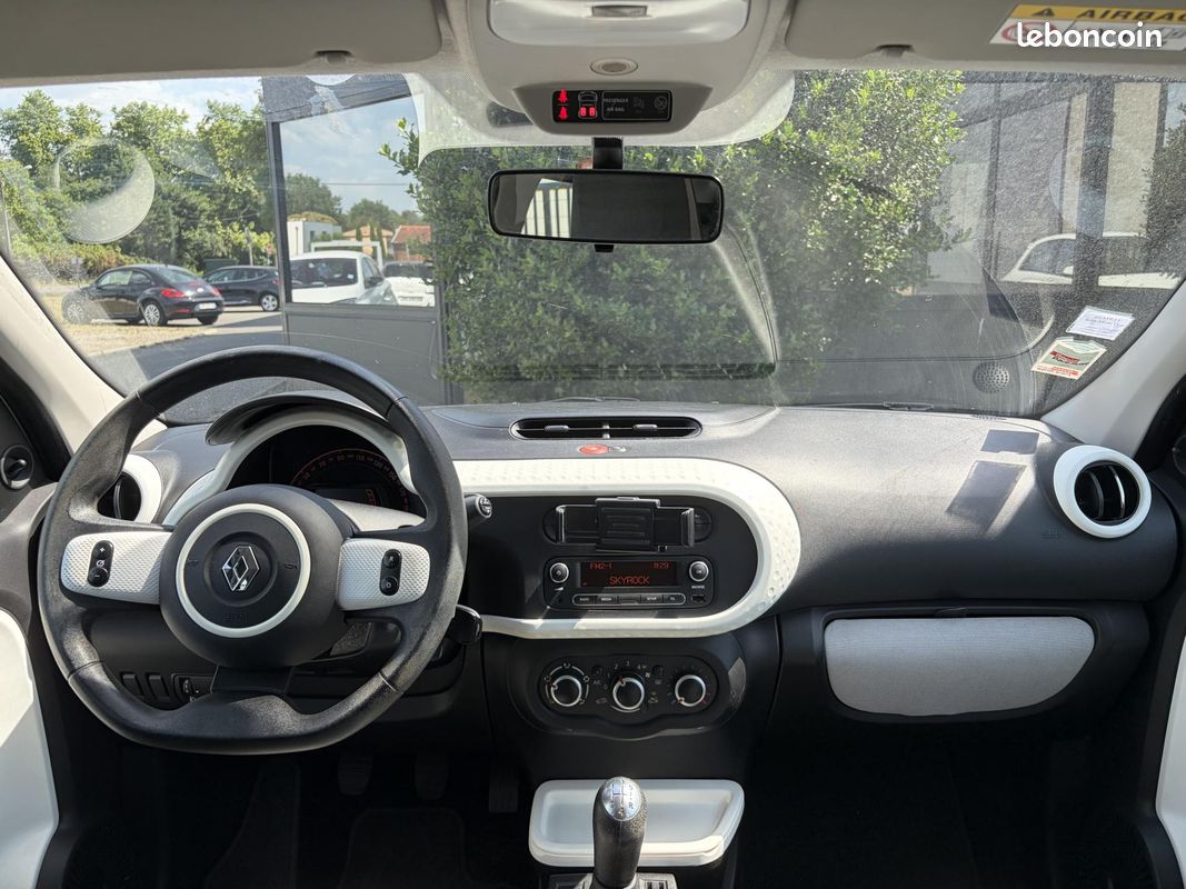 RENAULT TWINGO RENAULT III Limited 1.0 SCe - 70 Ch S&S E6C (image 9)