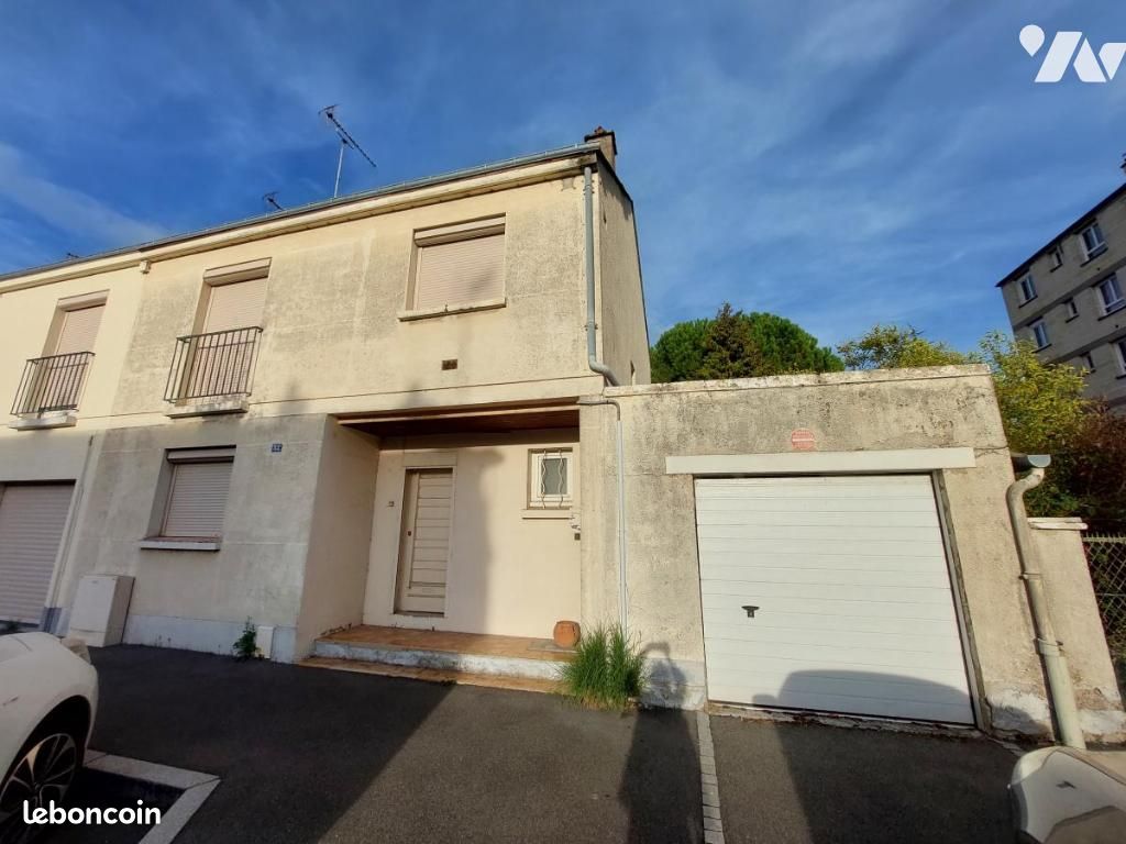 Maison 4 pièces 82 m² · à Orléans · 82 m² · 182 000 €