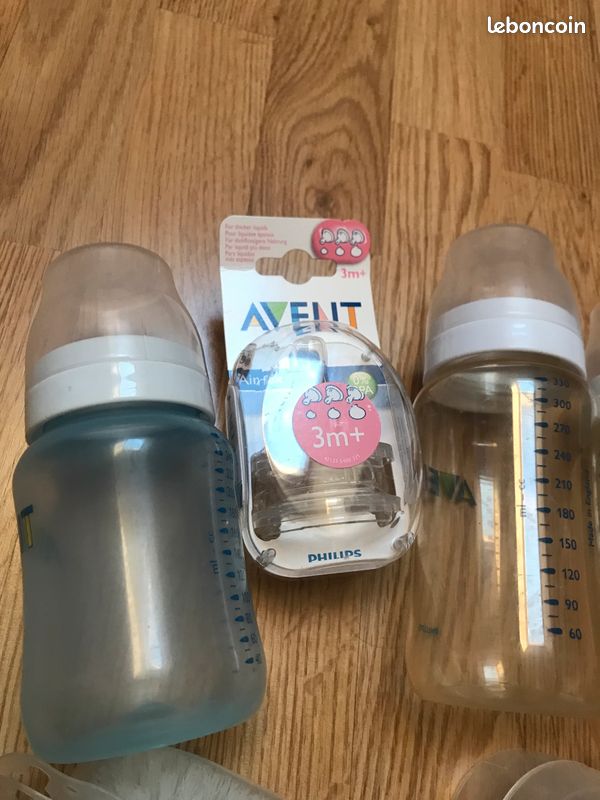 Lot 6 biberons avent et accessoires (image 2)
