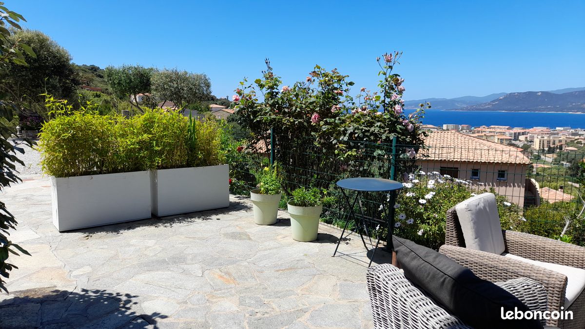 CASA REGINA T3 rez-Vue panoramique MER (image 13)
