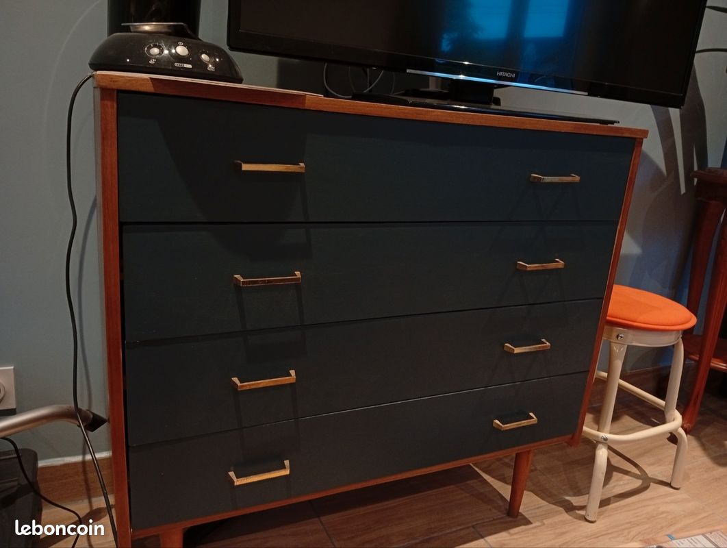 Commode scandinave (image 1)