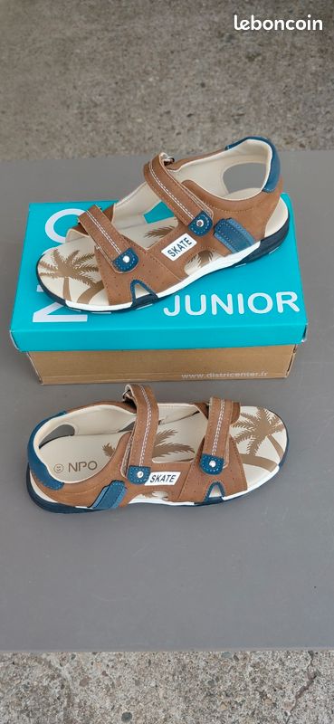 Vend nu pied garçon skate marron et bleu ponture 35 (image 2)