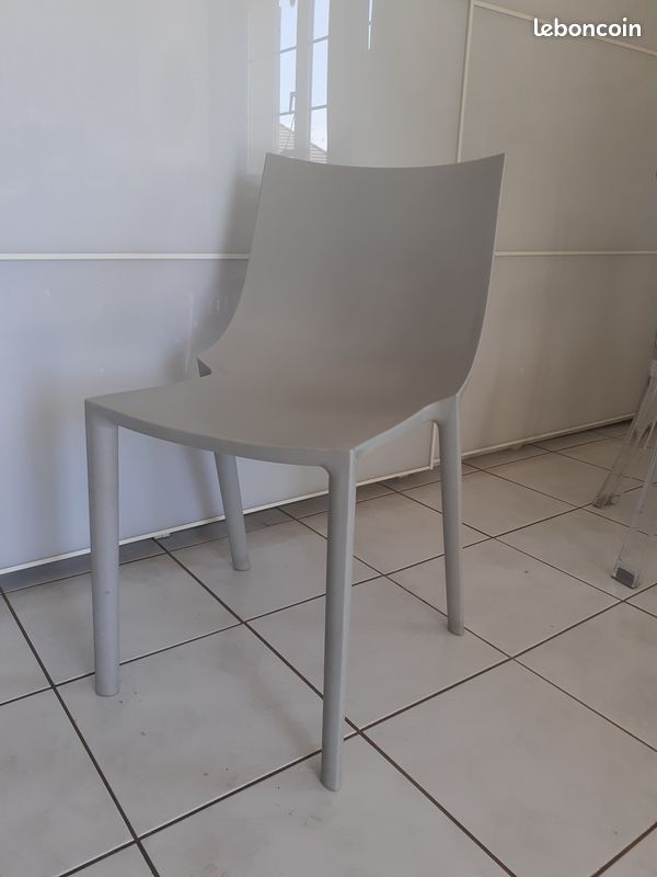Chaise Bo Driade Starck design (image 2)