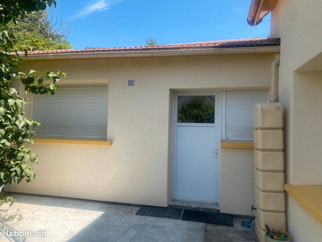 Appartement 1 pièce 25 m² · à Roissy-en-Brie · 25 m² · 650 €