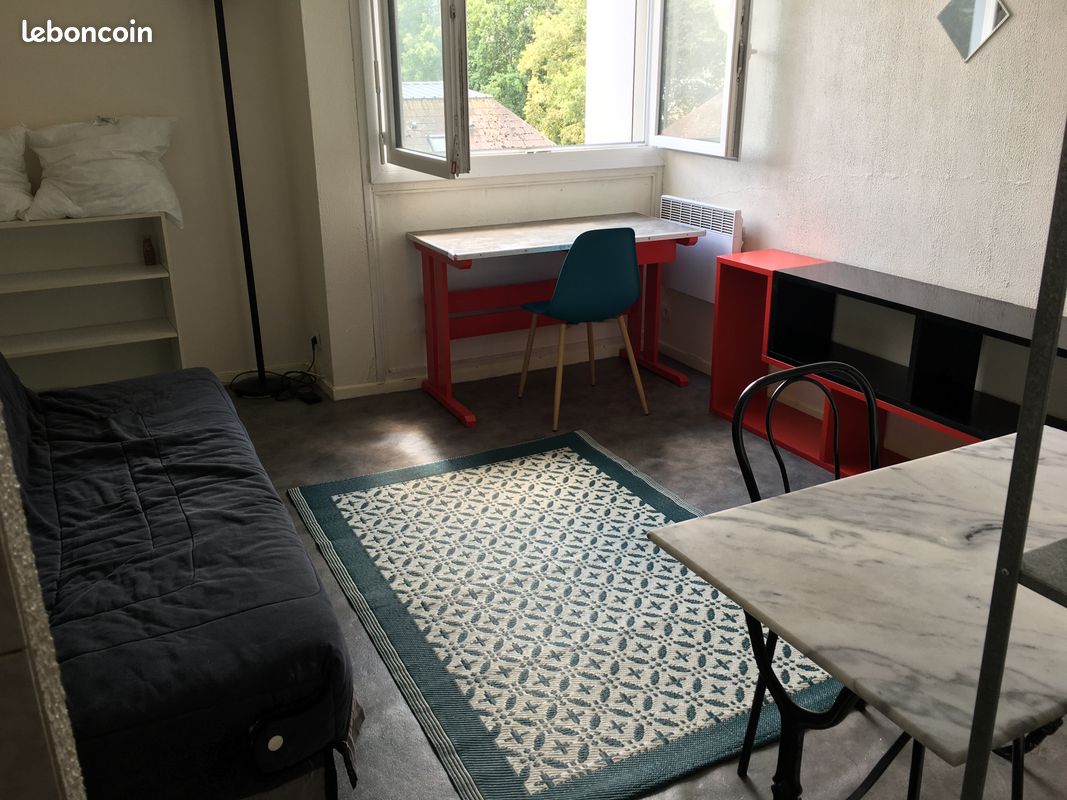 Appartement 1 pièce 22 m² · à Pau · 22 m² · 395 €