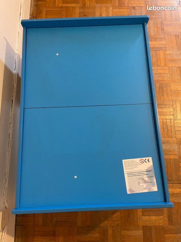 Table d'activités avec circuit de train en bois complet (image 10)