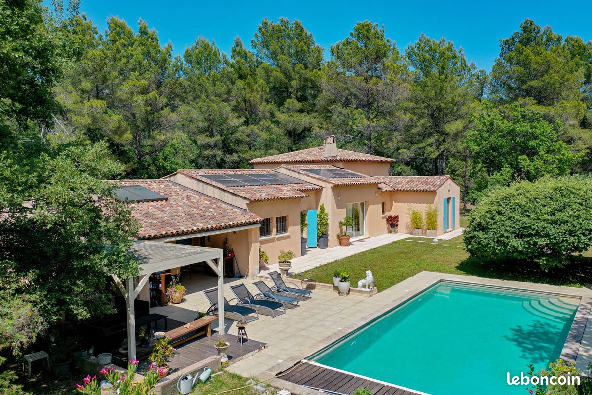Maison 6 pièces 210 m² · à Draguignan · 210 m² · 800 000 €