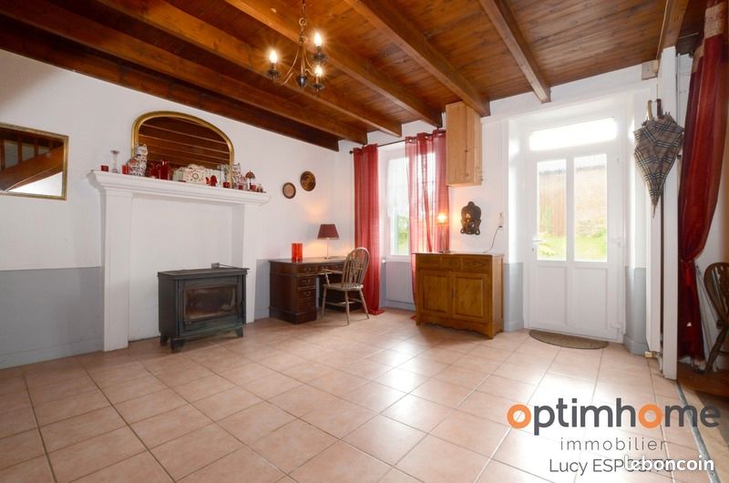 Maison 4 pièces 105 m² - Chirac 16150 (image principale 3)