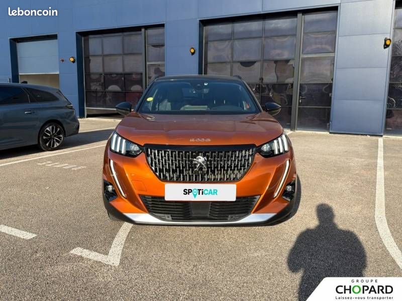 Peugeot 2008 BlueHDi 130 S&S EAT8 GT (image 29)