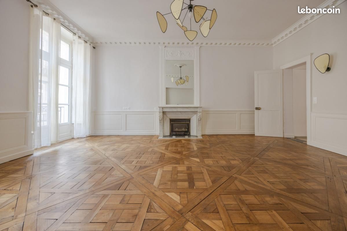 Appartement 5 pièces 102 m² · à Nantes · 102 m² · 1 661 €