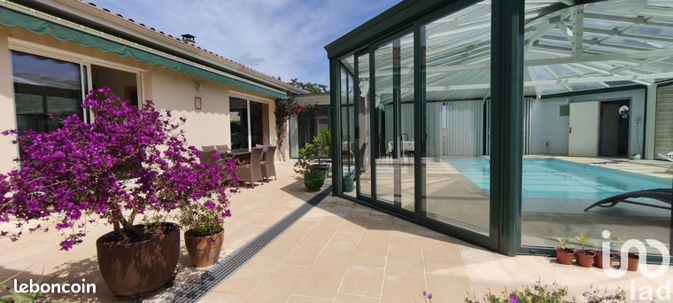 Maison 7 pièces 226 m²