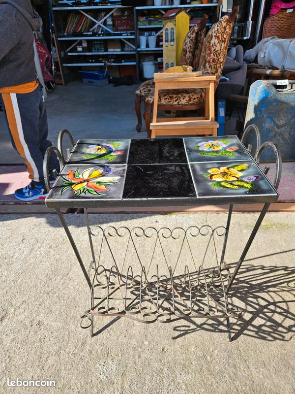 Porte-Revues en Fer Forgé avec Table d'Appoint, 1950s