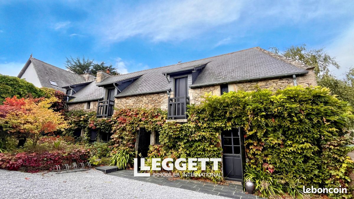 Maison 10 pièces 338 m² · à Saint-Cast-le-Guildo · 338 m² · 1 276 600 €