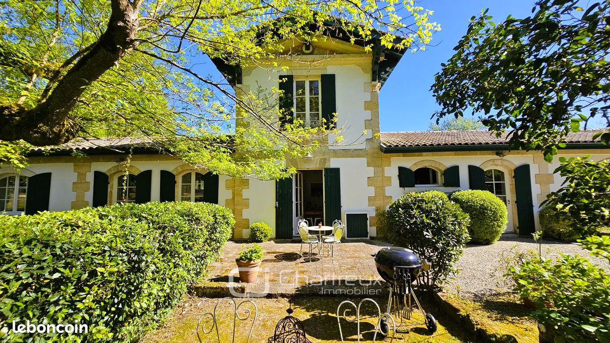 Maison 7 pièces 170 m² · à Saint-Georges-de-Didonne · 170 m² · 1 095 000 €