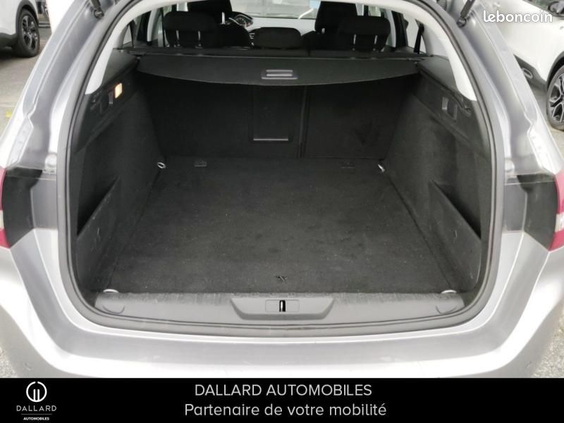 Peugeot 308 SW 1.2 PureTech 130ch Allure S&S EAT6 (image 6)