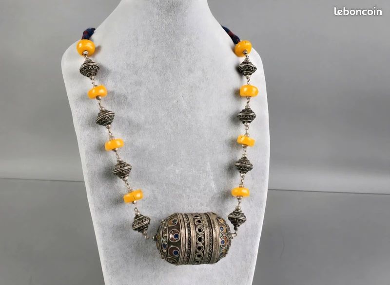 Collier Bérbere kabyle en argent (image 1)