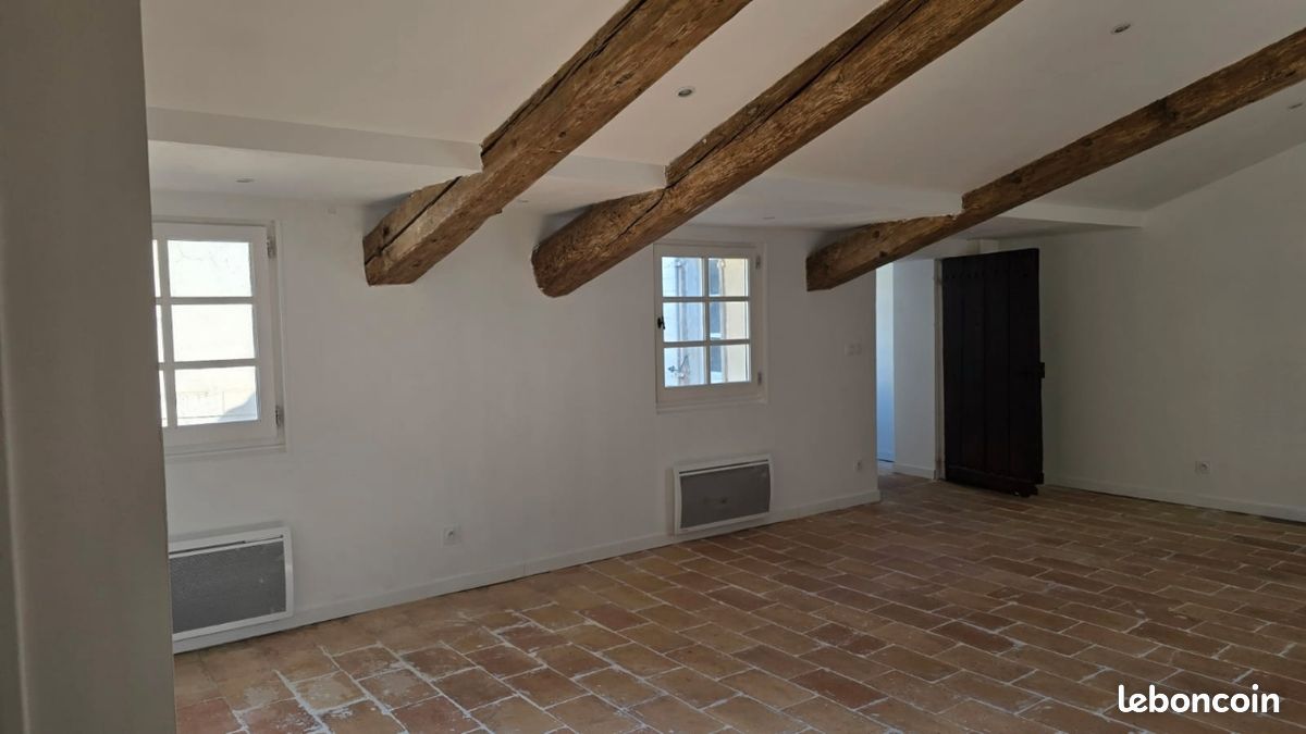 Appartement undefined pièce(s) undefined m²à louer Lunel