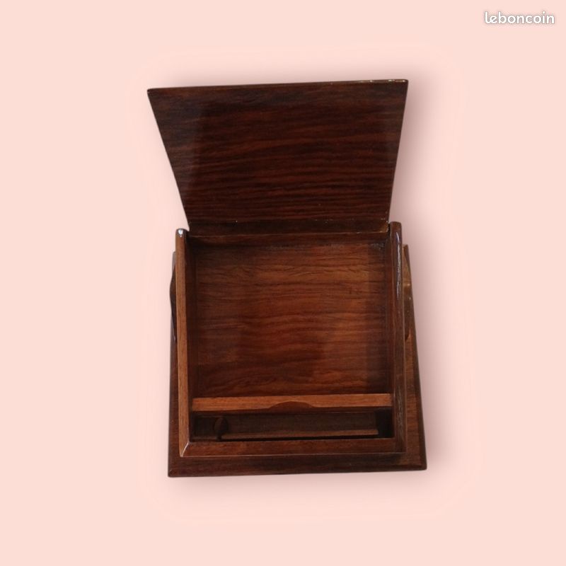 Coffret en bois pour tabac (image 2)