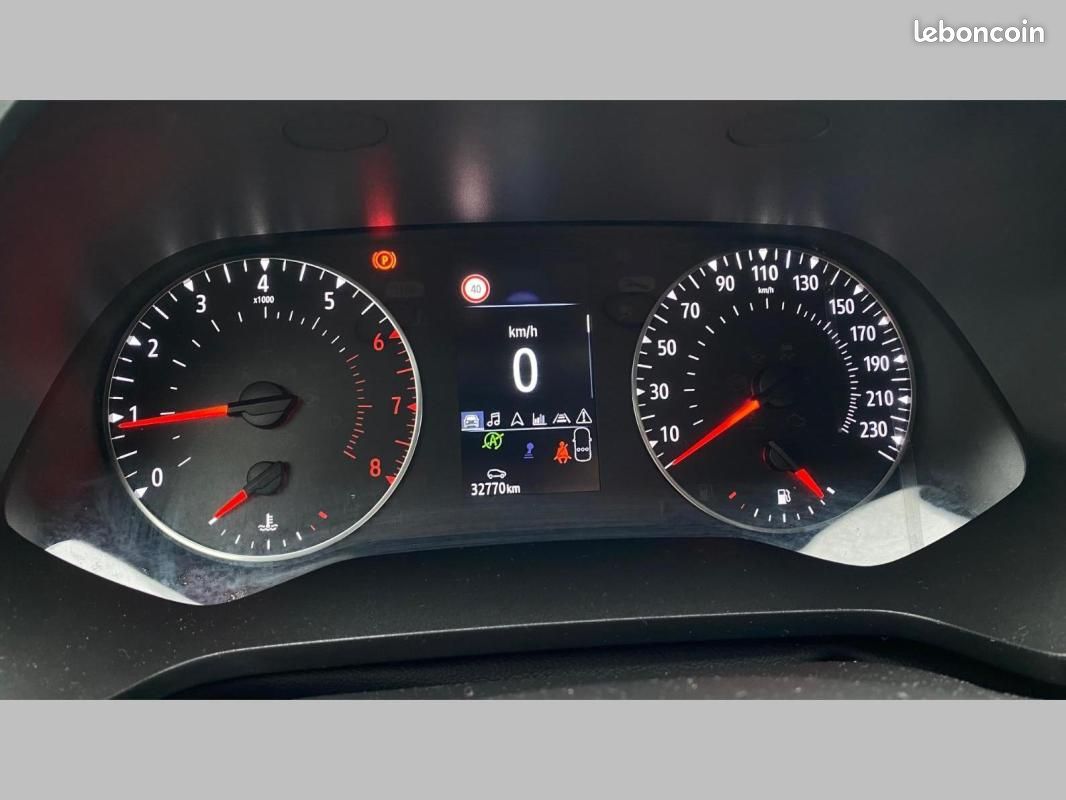 Renault Captur TCe 100 GPL Evolution (image 11)