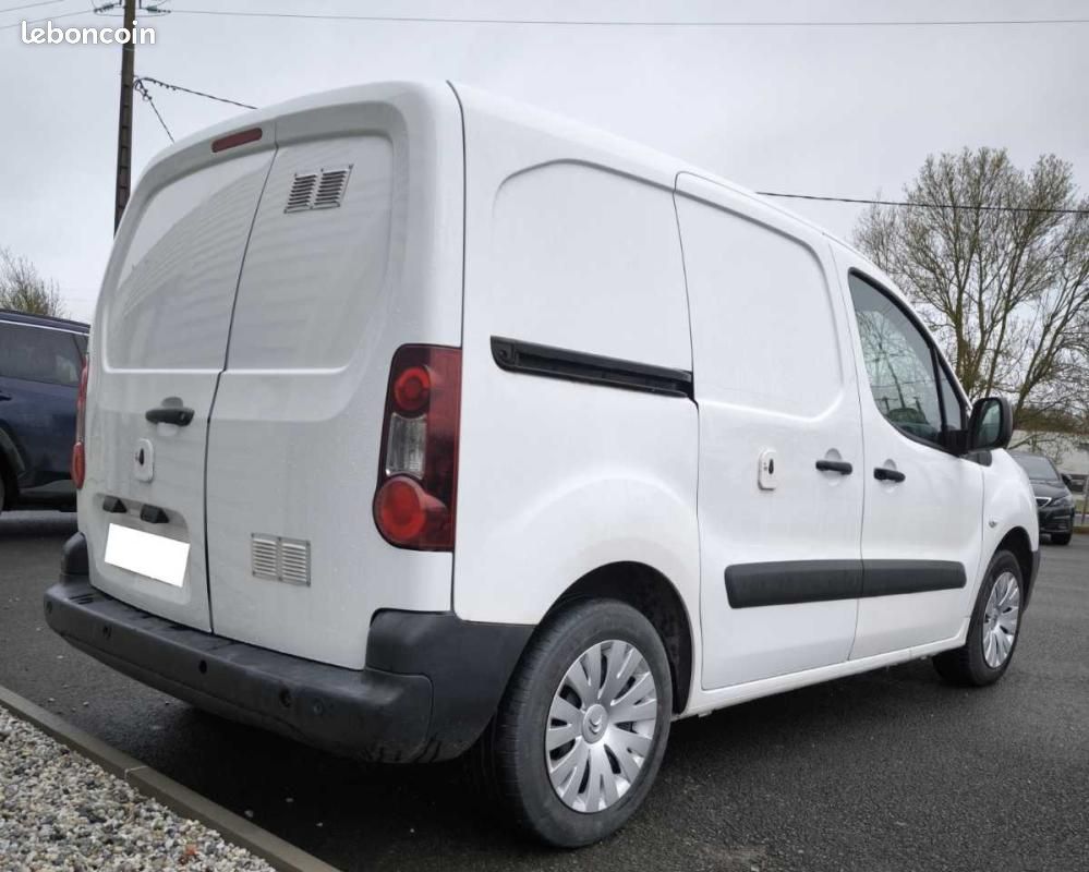 Citroën Berlingo II 1.6 BlueHDI 100 (image 2)