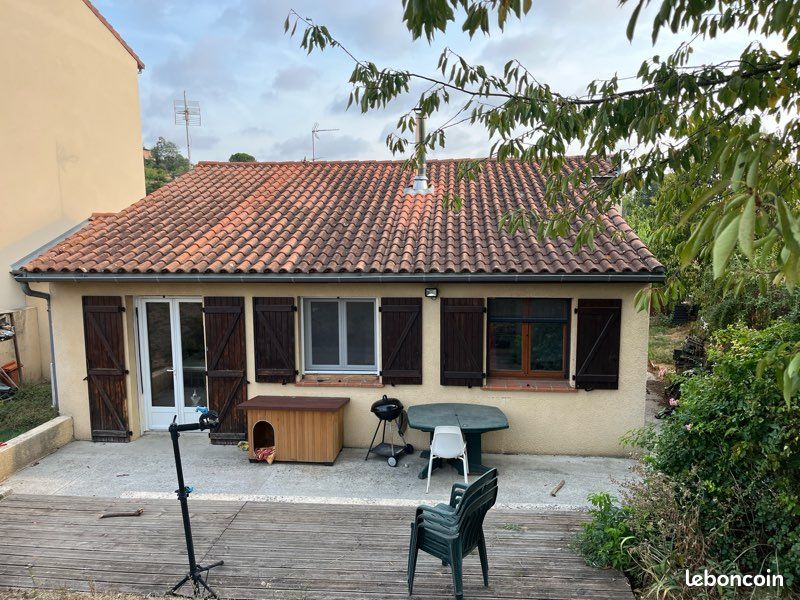 Maison 4 pièces 100 m² · à Castanet-Tolosan · 100 m² · 1 400 €/mois