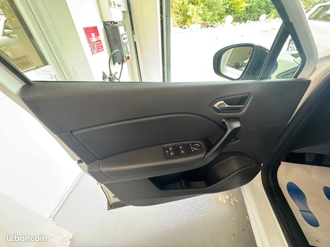 RENAULT Captur TCE 90ch BVM6 Evolution Blanc Nacré *Prix HORS TAXE Affiché* Export 2024 (image 10)