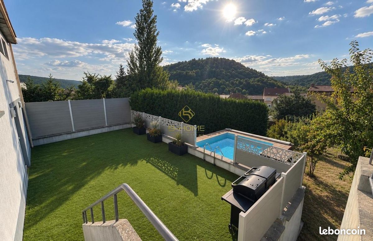 Maison 230 m² · à Algrange · 230 m² · 349 700 €