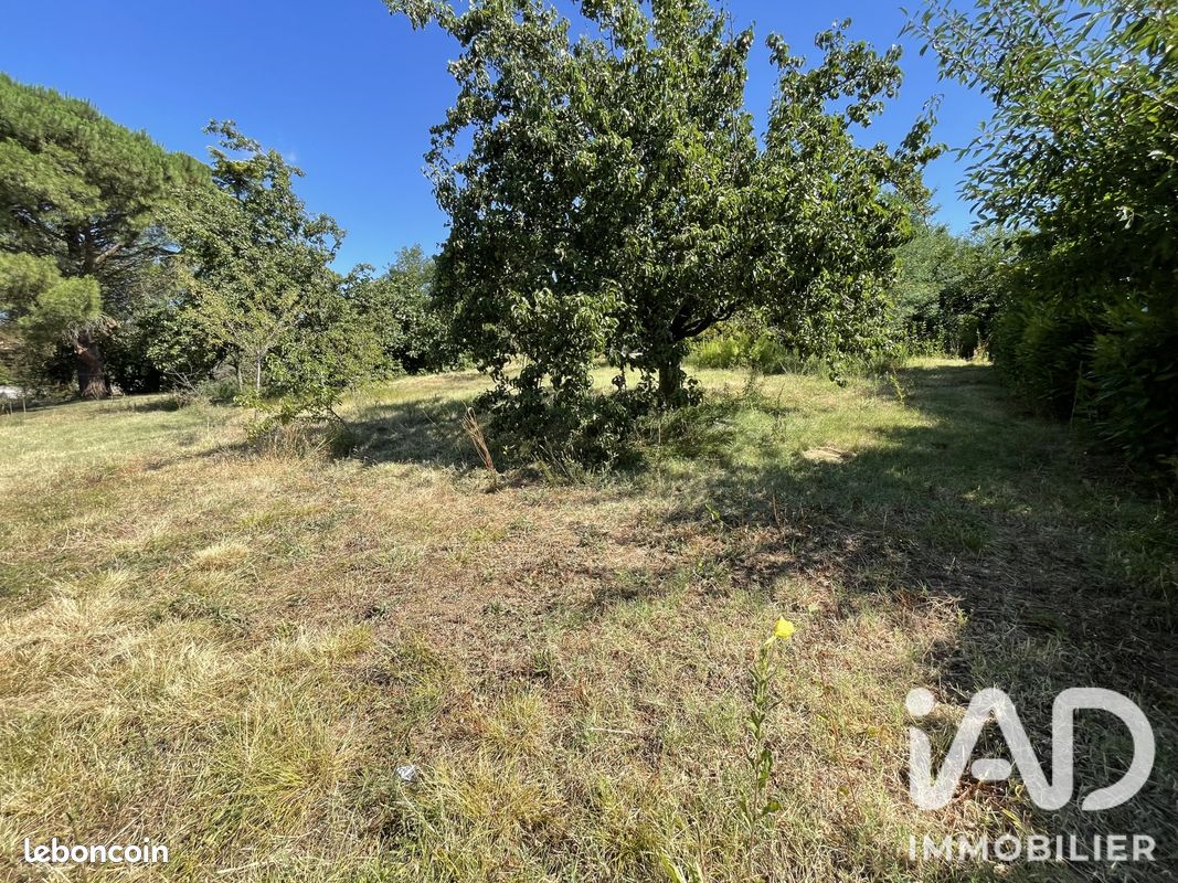 Terrain 600 m² · à Baziège · 600 m² · 110 000 €