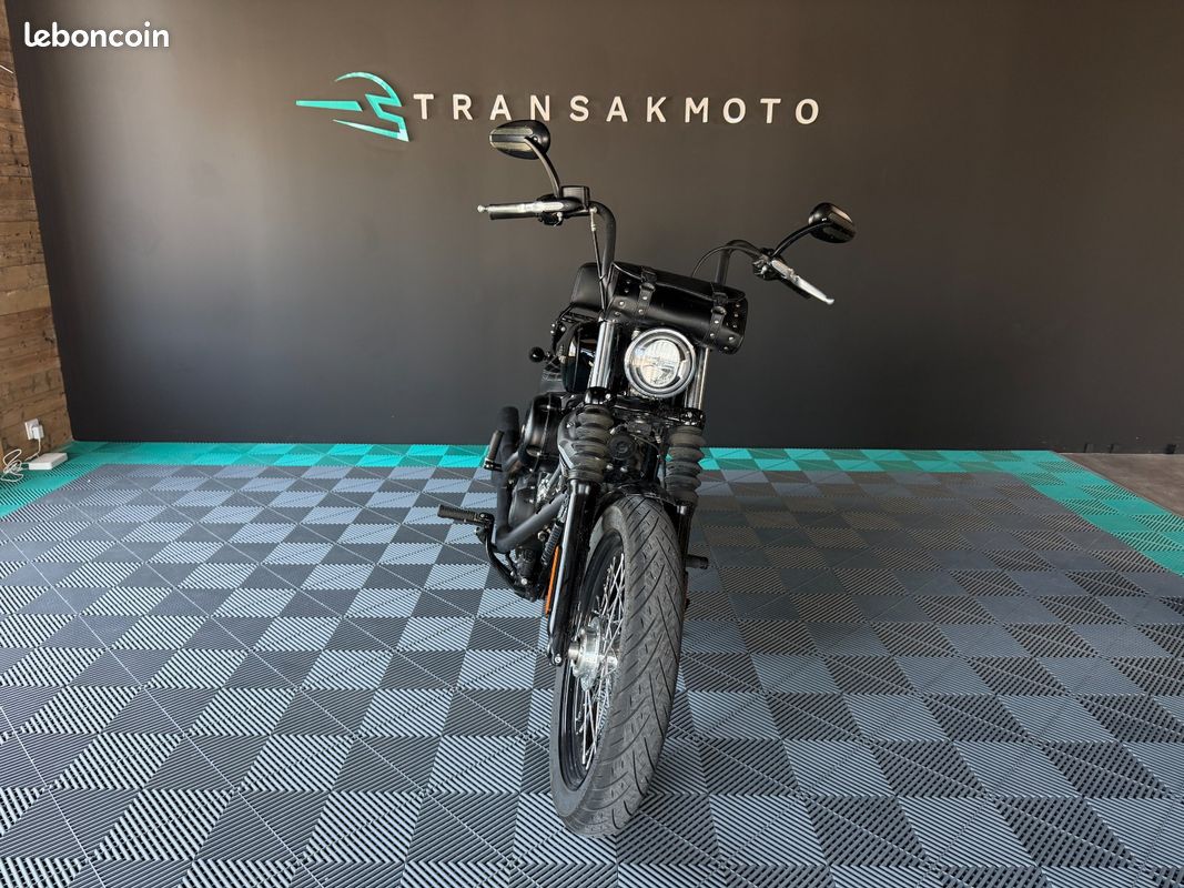 Harley davidson softail street bob 107 parfait etat (image 2)