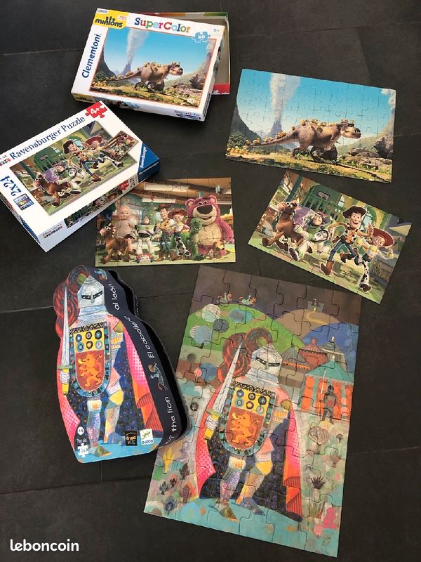 Lot 5 boîtes (3 puzzles 1 domino et 1 jeu de chiffres) (image 1)