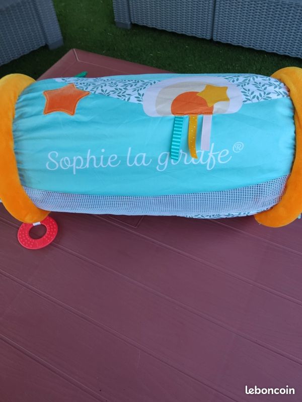 Rouleau d'éveil Sophie la girafe Rollin' (image 1)