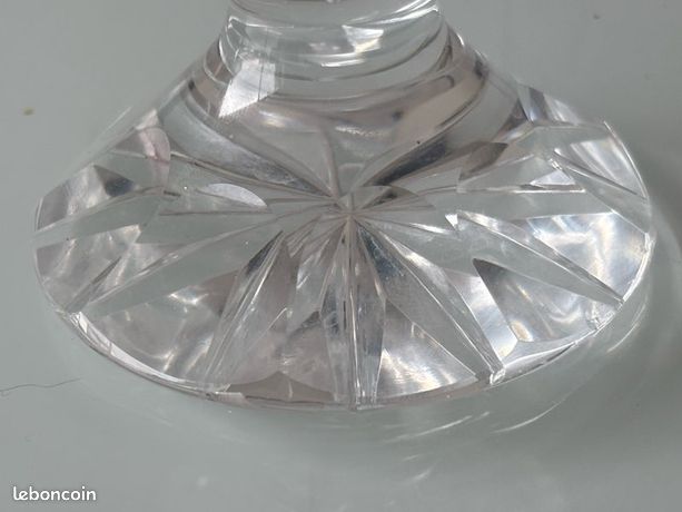 Carafe en verre ciselé recouverte d'étain | Ma Cabane Vintage