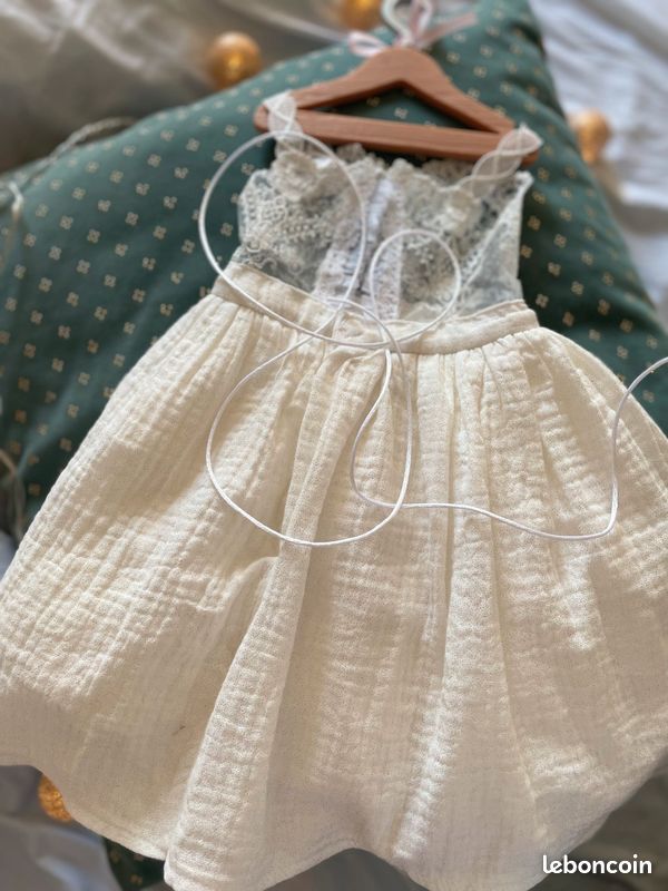 La robe de mariée pour les poupées Our Génération (image 2)